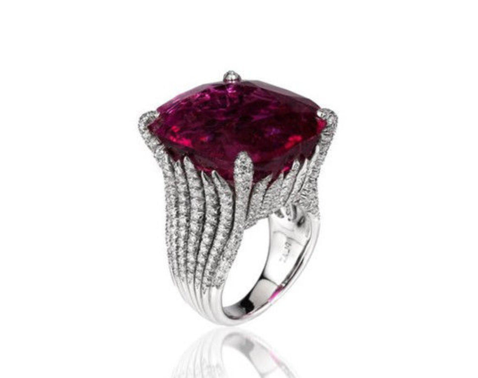 Luxury Ruby Women's Ring Geometric Full Diamond