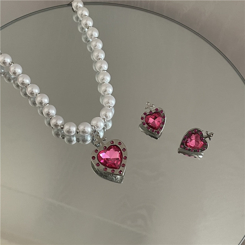 Light Luxury Love Ruby Pendant Necklace Niche