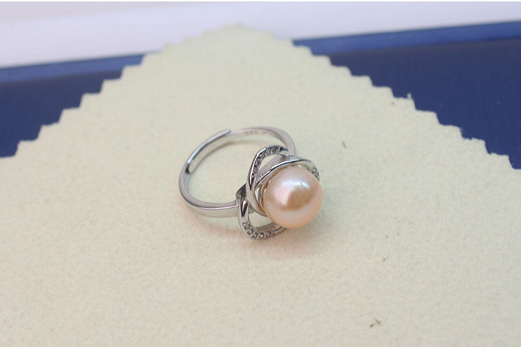 Freshwater pearl ring