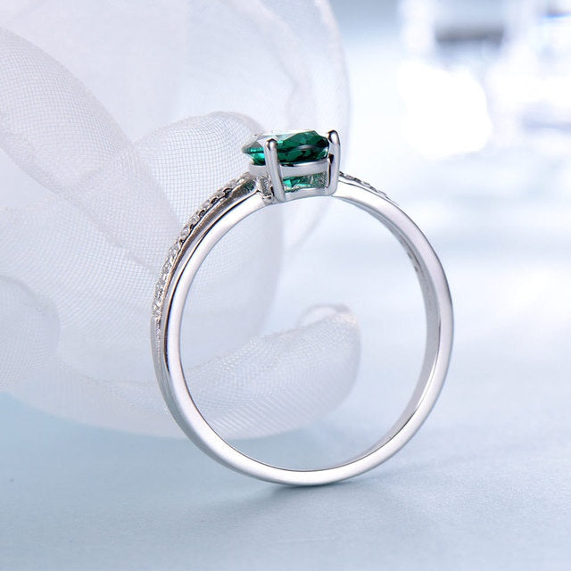 Fashion Emerald Ring