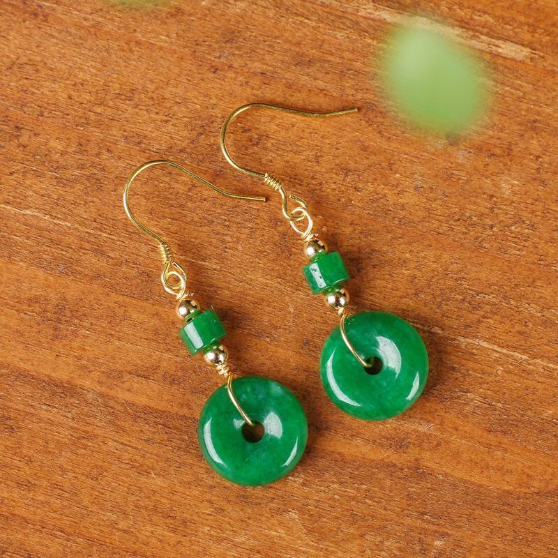 New Elegant Emerald Jade Earrings