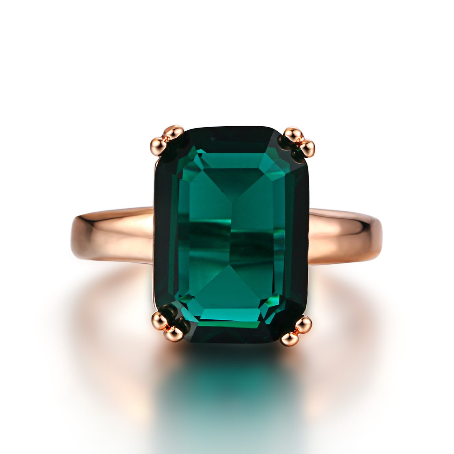 Popular square emerald ring