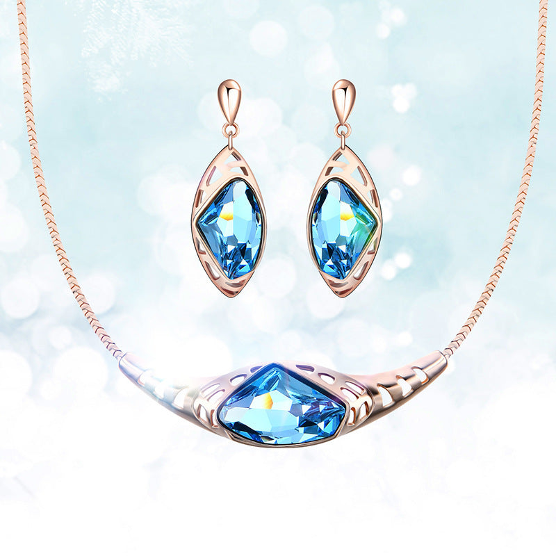 Fashion Sapphire Alloy Inlaid Glass Necklace