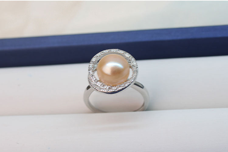 Freshwater pearl ring