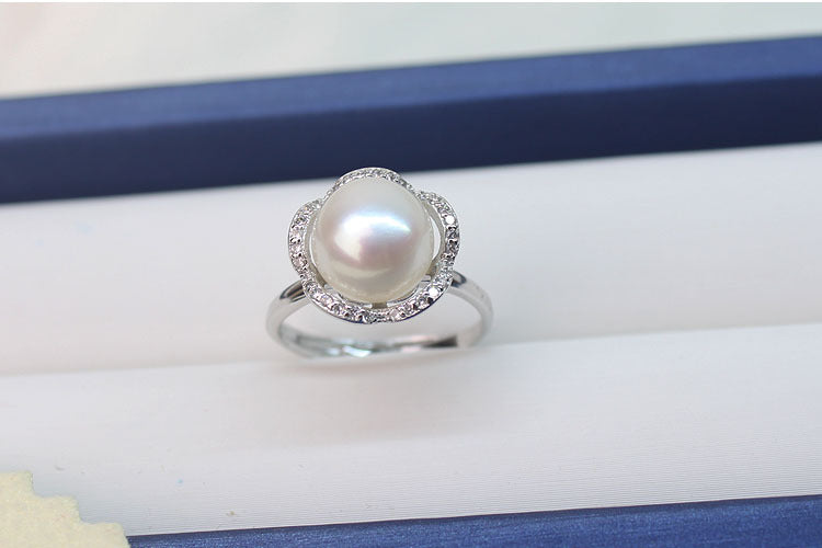 Freshwater pearl ring