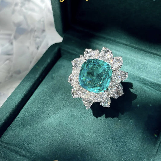 Colored Gems Emerald Ring Vintage