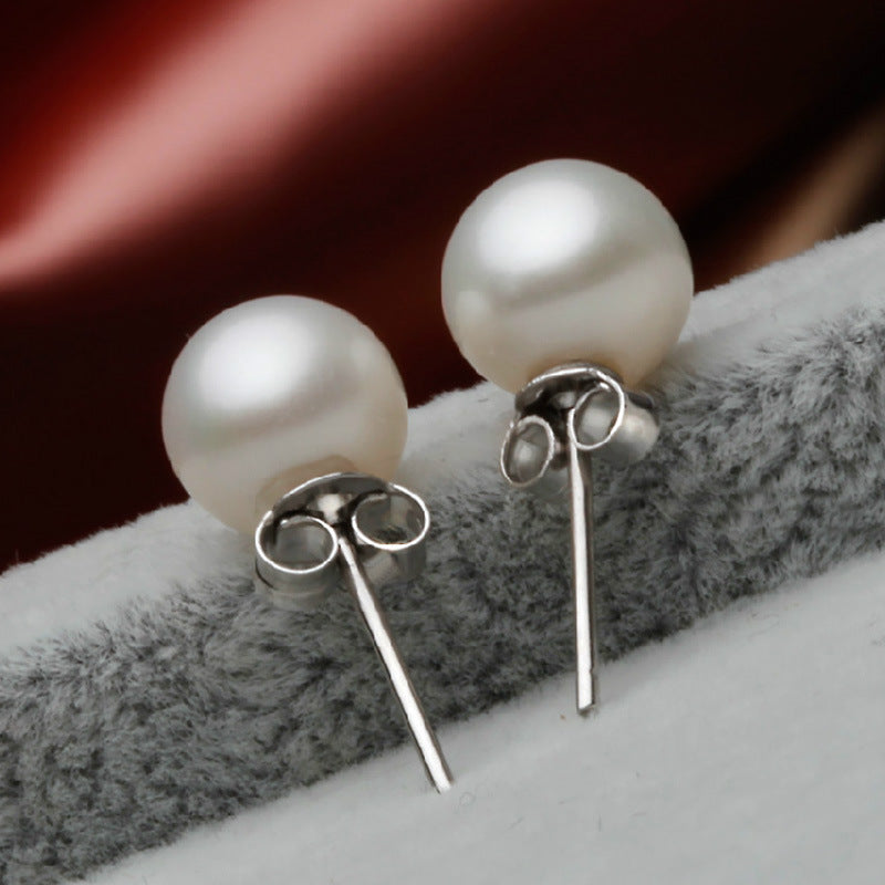 Pearl earrings