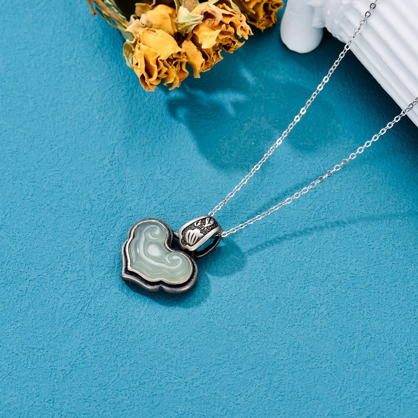 Vintage Heart Jade Pendant Necklace Sterling Silver Boho Antique Necklace Jewelry Gifts for Women Girls Wife Girlfriend Lover Her