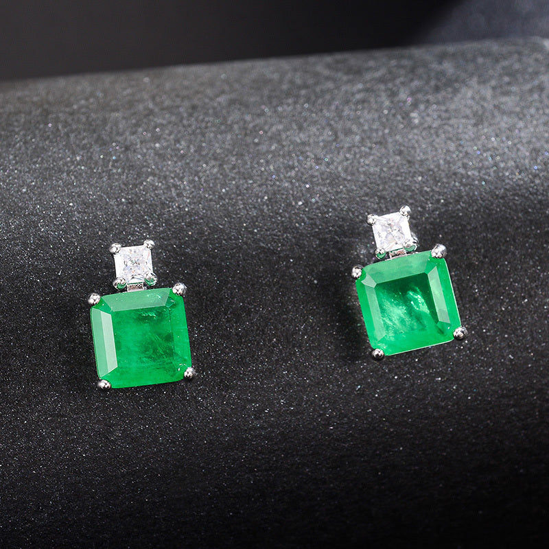 Ectangular Emerald Emerald Earrings With High-end Temperament