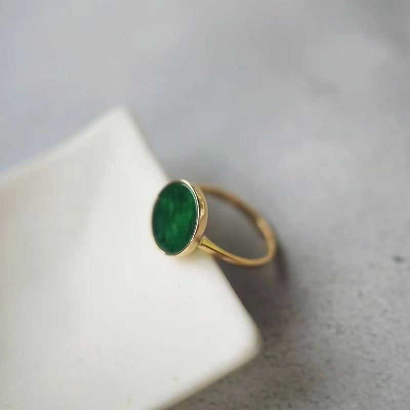 Simple Natural Emerald Inlaid Ring