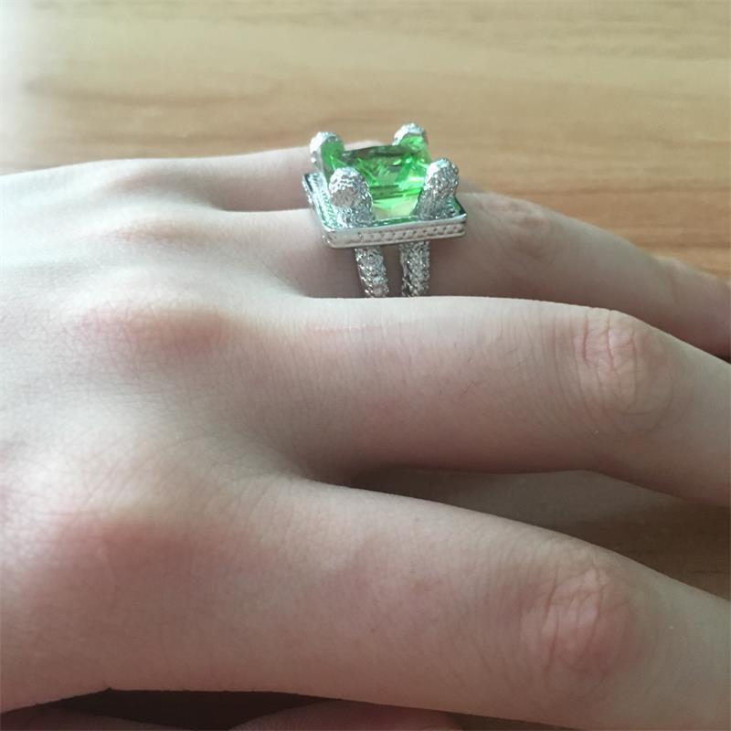 Platinum Emerald Zircon Ring Female