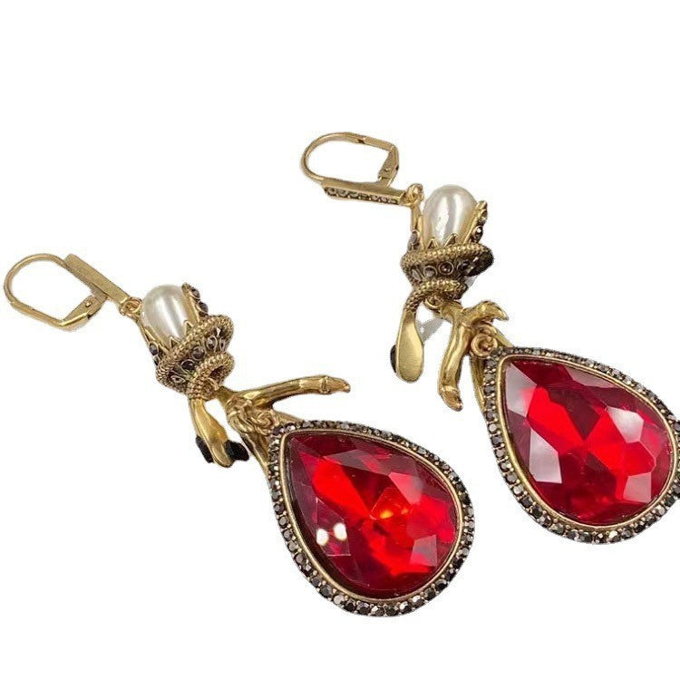 Women's Pearl Rhinestone With Ruby Earrings